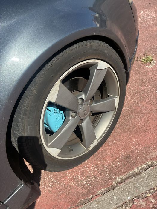 AUDI A4 B6 1.9 TDI 130CV