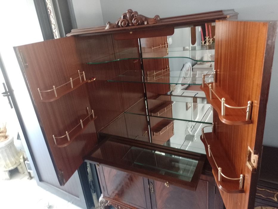 Barek w stylu chippendale