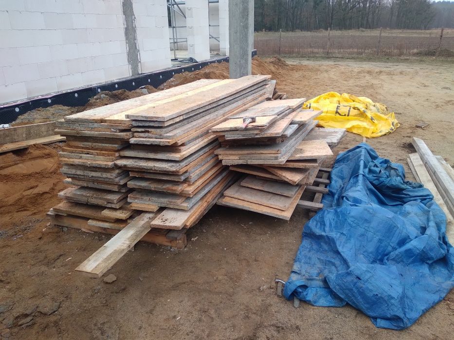 Szalunki po zalaniu  wieńca