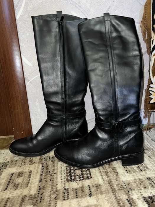 Кожані сапоги жіночі