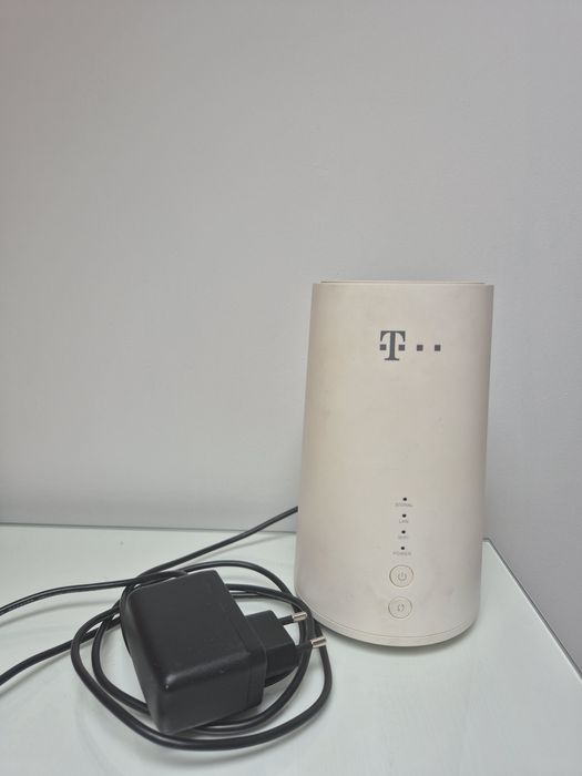 Modem, router Huawei B528s-23a
