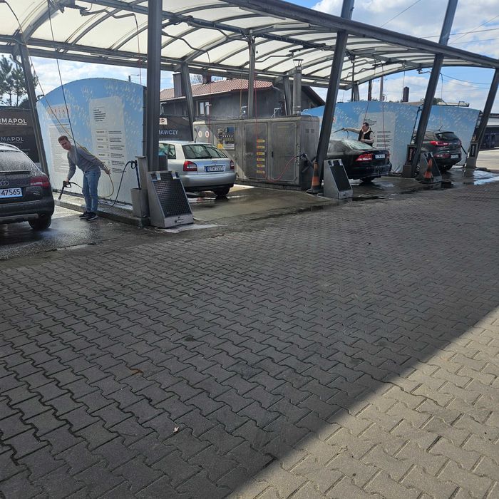 Sprzedam  Myjnie samochodową