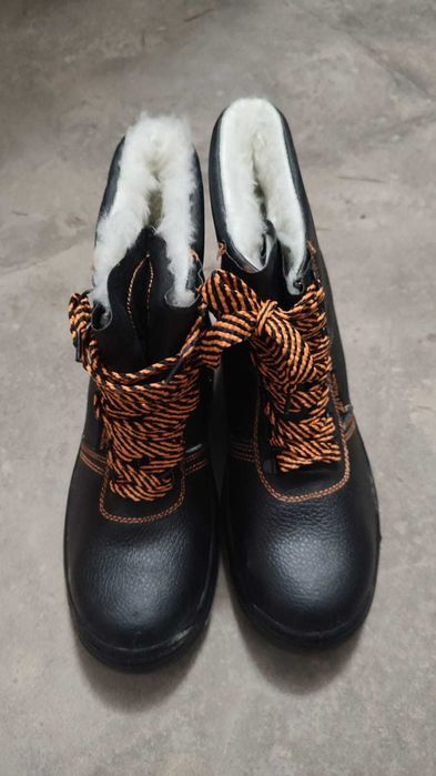 Buty robocze - Grand Canyon - odporne na kwas i olej - rozmiar 43