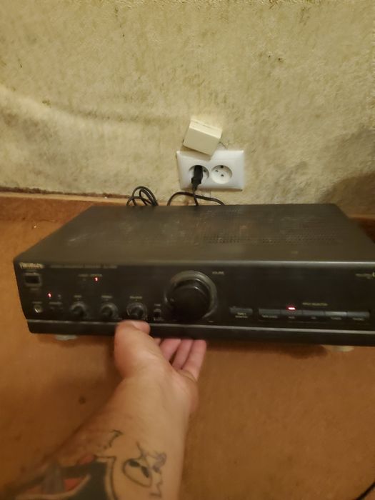 Продам підсилювач звуку