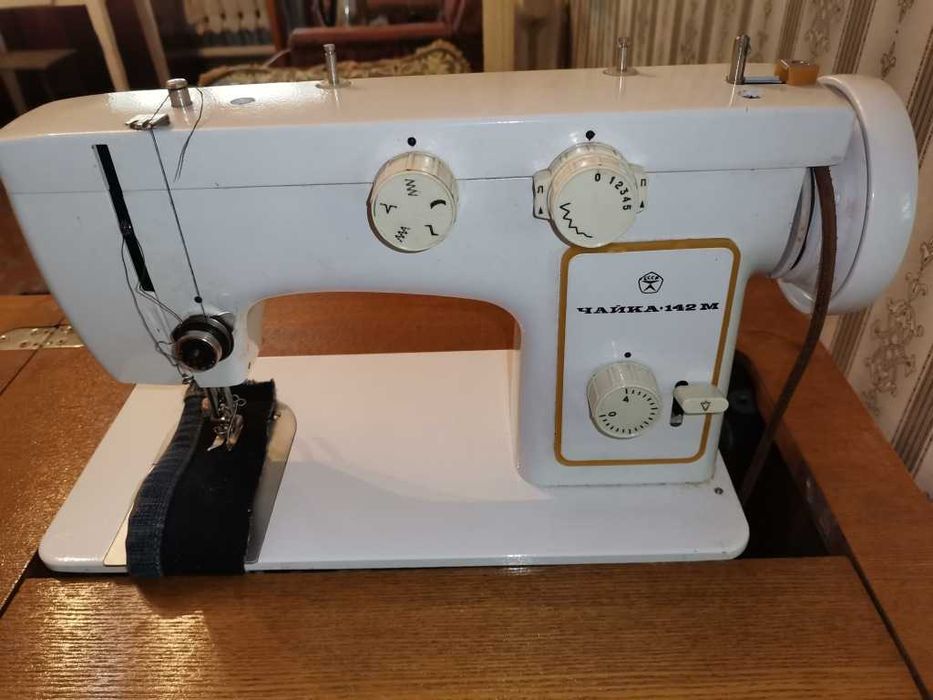 Швейна Машинка ЧАЙКА-142М