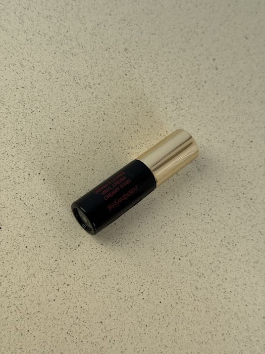 Błyszczyk do ust YVES SAINT LAURENT 2,4 ml