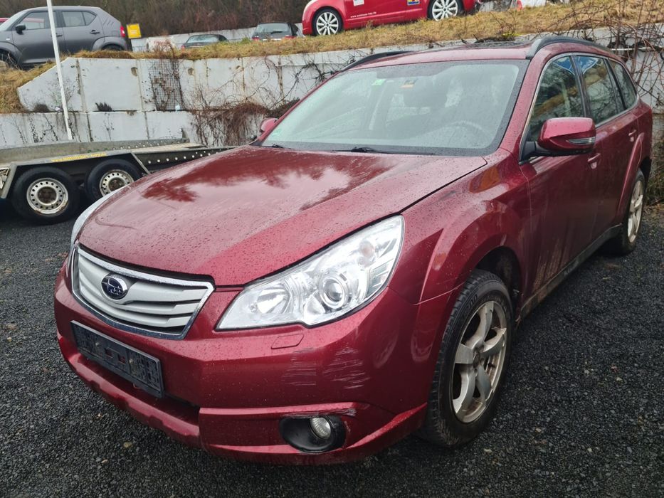 Subaru 2,5 benzyna automat