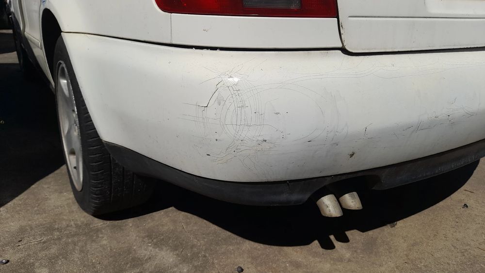 Pára-choques trás AUDI A4 (8D2, B5)