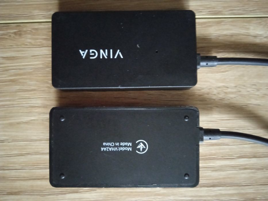 Концентратор Vinga USB2.0 VHA2A4