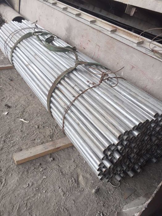 Труба нержавіюча матова б\у