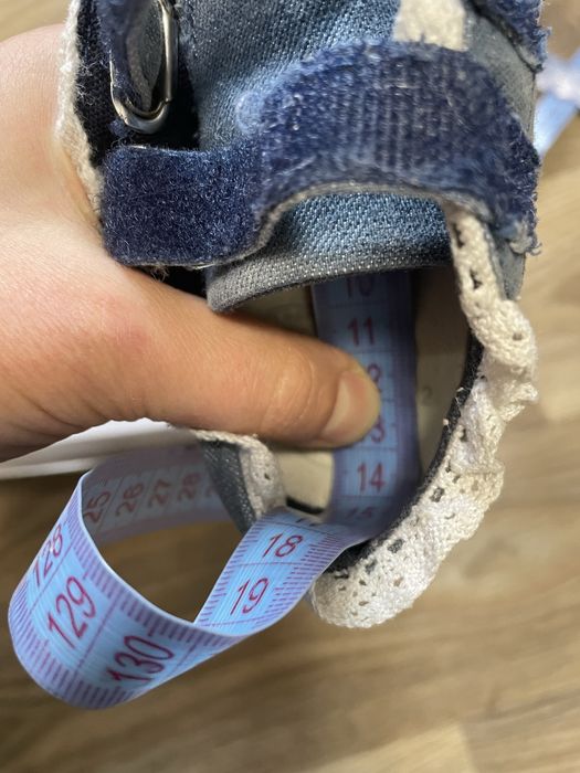 Лот Взуття  Chicco, кросівки, кеди,туфлі,21 -22 розмір, 13  14 см