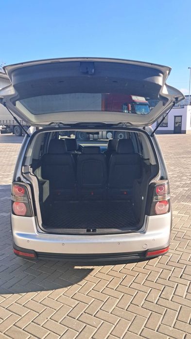 Volkswagen Cross Touran 2008