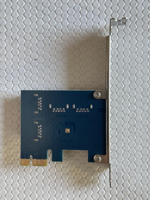 PCI-Express Expansion Card / USB 3.0 Hub Adapter: 1× PCI-Express to 4× USB 3.0 Ports64751669483523122