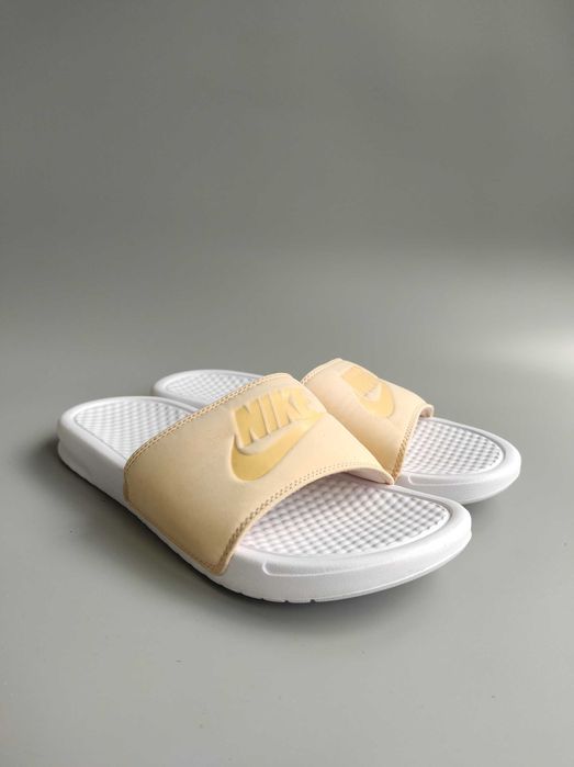 Шлепанцы Nike Benassi Pastel QS