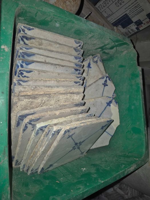 Mosaicos e Azulejos a Imitar o Antigo (Réplicas)