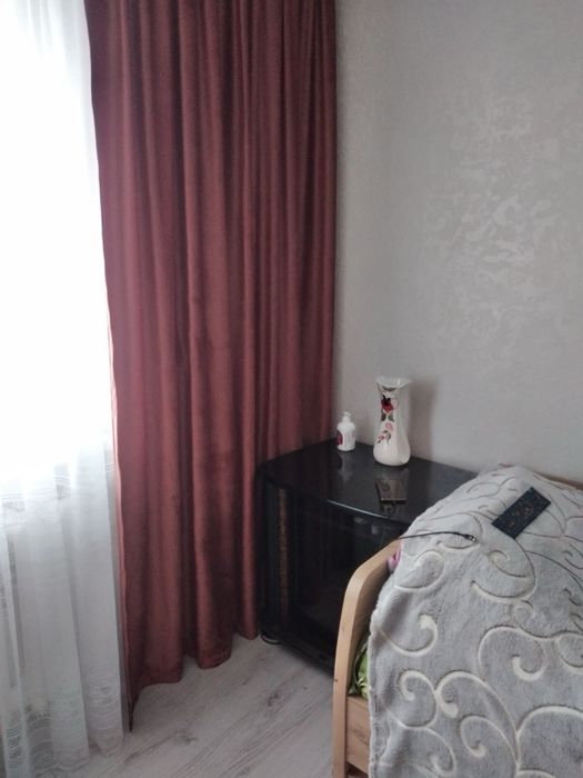 Продаються штори в гарному стані