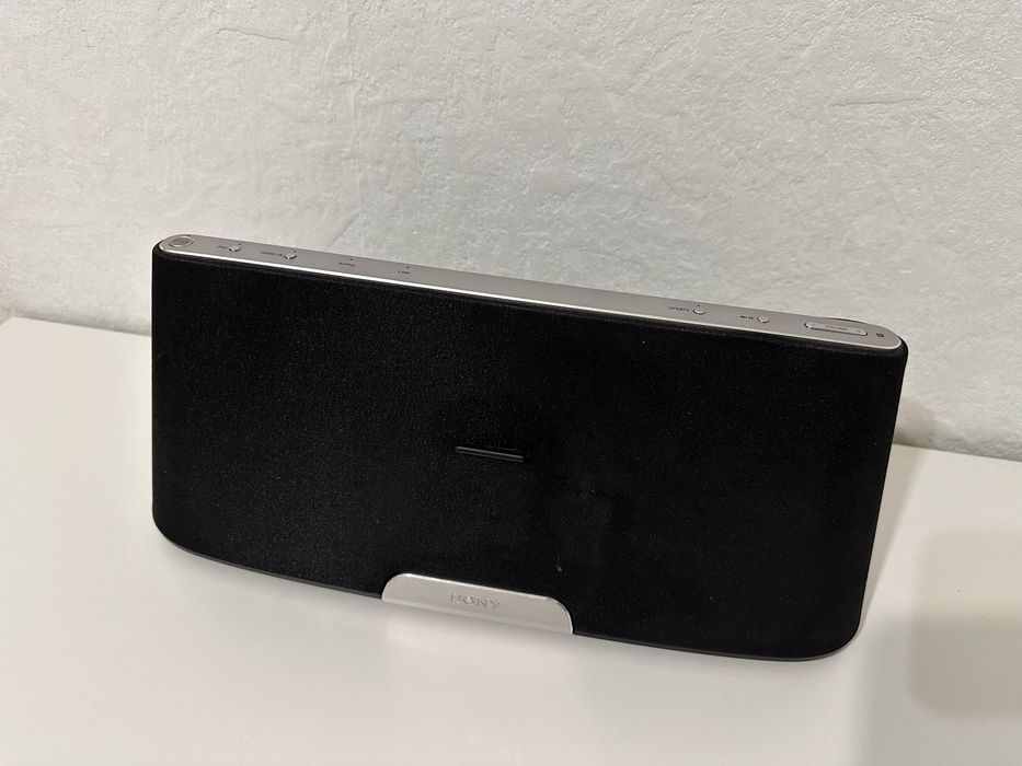 Колонка Sony RDP-XA700iPN Black Wireless