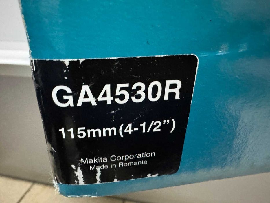 Кутова шліфмашина Makita GA4530R Нова!