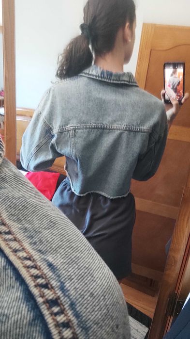 Blusão de ganga cropped (S/M)