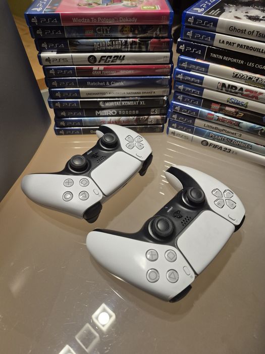 PlayStation 5 Ps5 z napędem. Stan idealny. Pad, gry