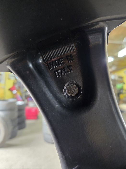 Felgi Aluminiowe 5x130 8,5Jx18 ET 45 Porsche Audi Q7