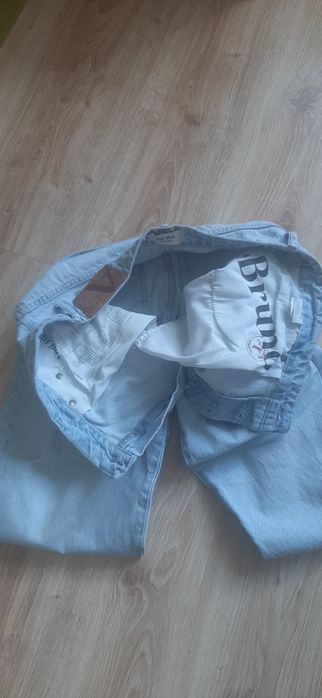 Продам  мужские  джинсы .