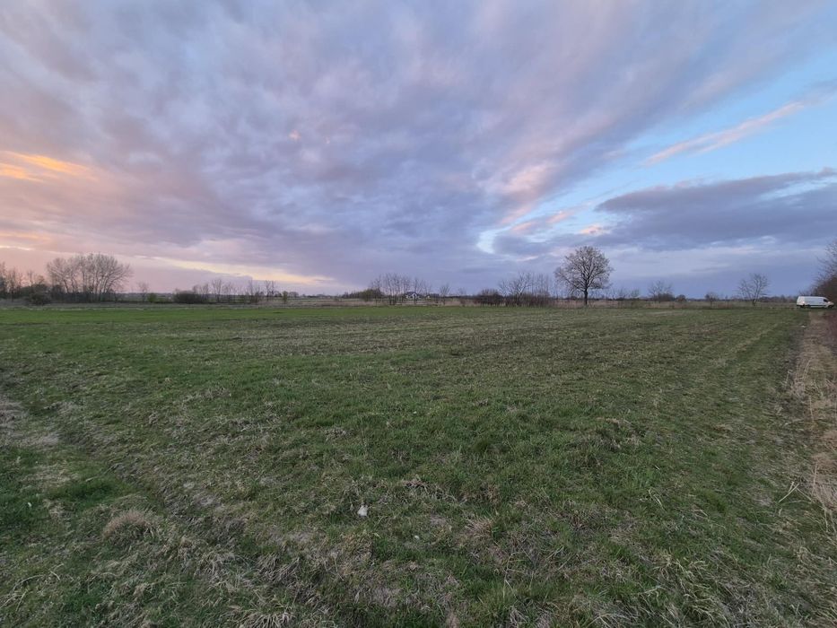 Działka budowlana 10,95 ar – Jamy | spokojna okolica | media | bezpośr