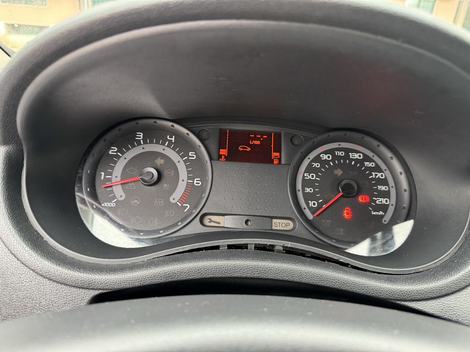 Renault Clio 3  1.2  2007 Nacional
