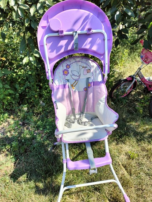 Стільчик для годування