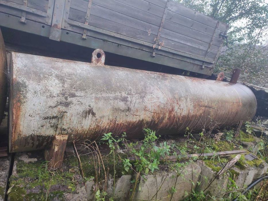 Продам дві бочки