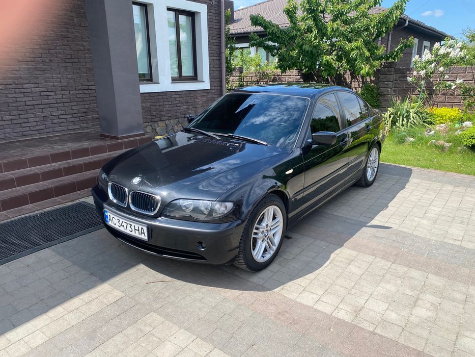 Автомобіль BMW 3 e46