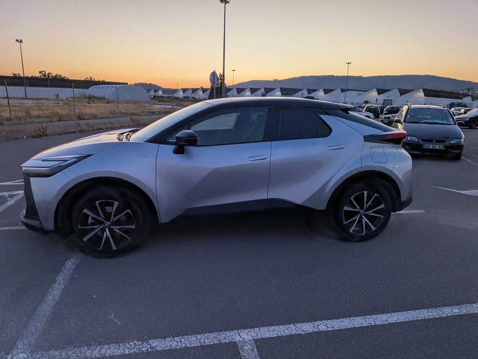 Toyota C-HR 2.0 PlugIn Square Collection