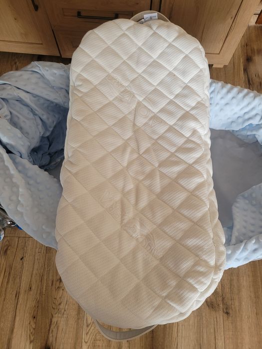 Kołyska niemowlęca