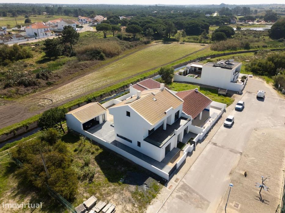 Moradia Geminada T4 com jardim, Comporta, Alcácer do Sal