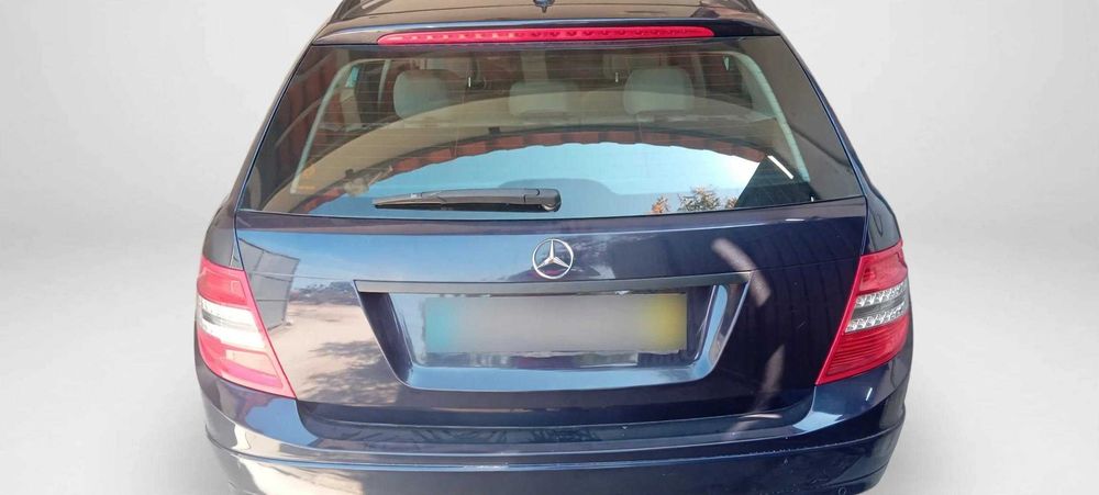 MERCEDES C220 CDI 170CV — 2009 — 295.000 KM foto 3