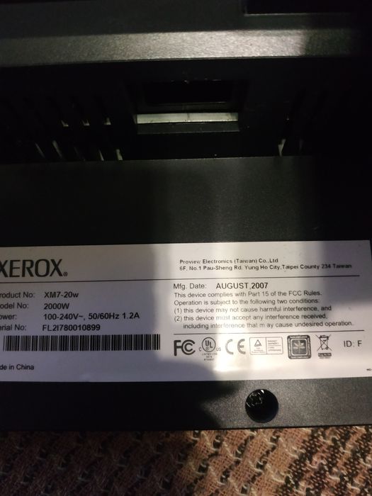 Дисплей Xerox 2000w 19"