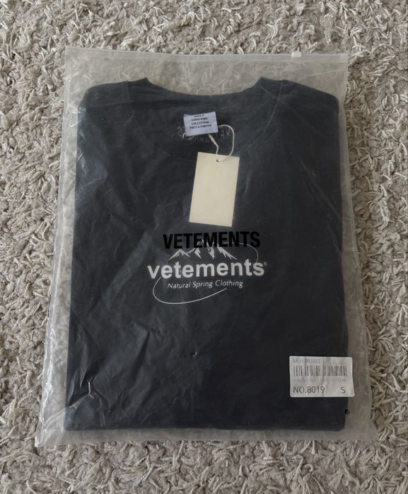 Футболка Vetements balenciaga