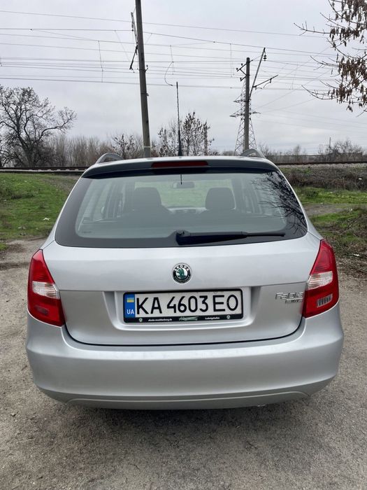 Skoda Fabia 1.4 газ/бенз 2011рік.