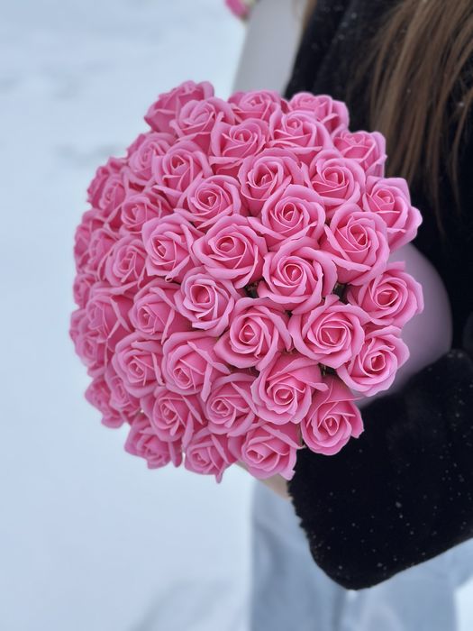 Мильний букет 51 рожева троянда, подарунок на 14 лютого