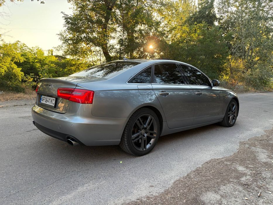 Audi A6 2014 VIN WAUGFAFC8FN037083 фото оголошення 10 з 24