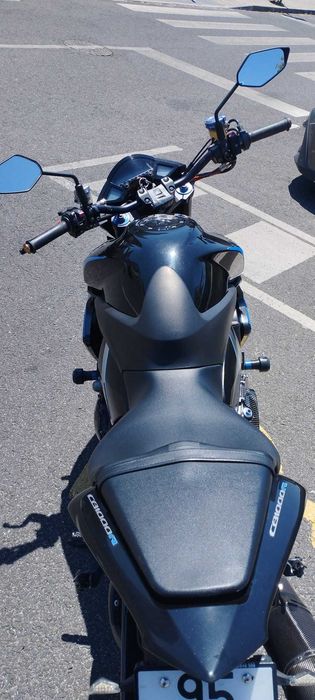 Honda CB 1000R - 2008 Excelente estado