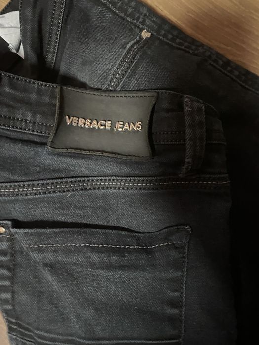 Джинси Versace