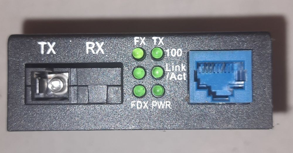 Медиаконвертер оптического кабеля RCI902W-FE-20-R