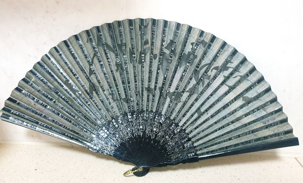 Lindissimo antigo leque anos '20 pintado à mão