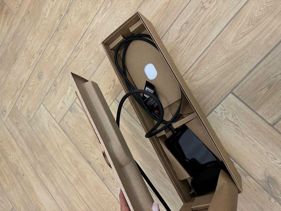 Aeroprostownica Dyson Airstrait