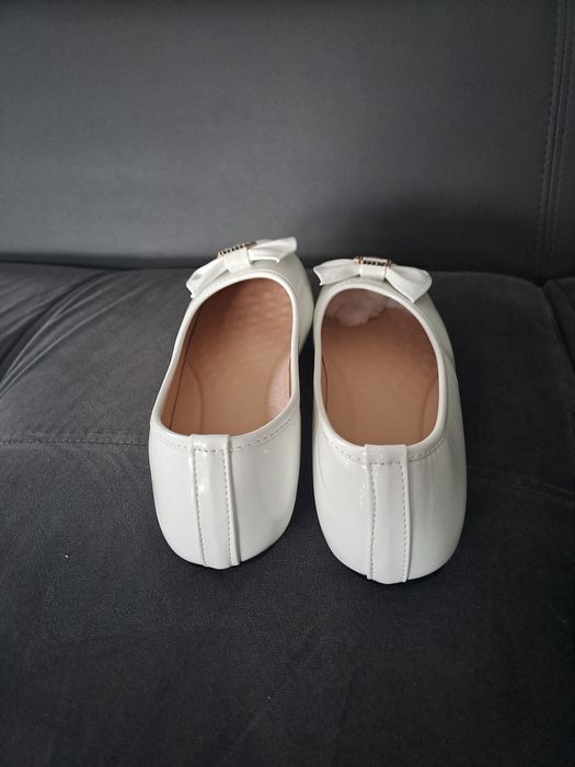 Białe buty Nowe komunia/wesele