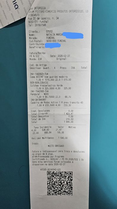 Cama ACCENT com guardas madeira + colchão viscoelastico + Pendural