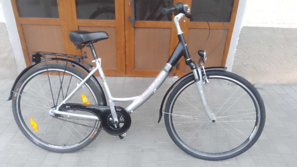 Велосипед бу з планетарною втулкою 28  / Nexus 8,7