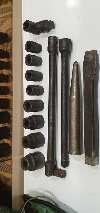 Набор накидных ключей времен СССР .