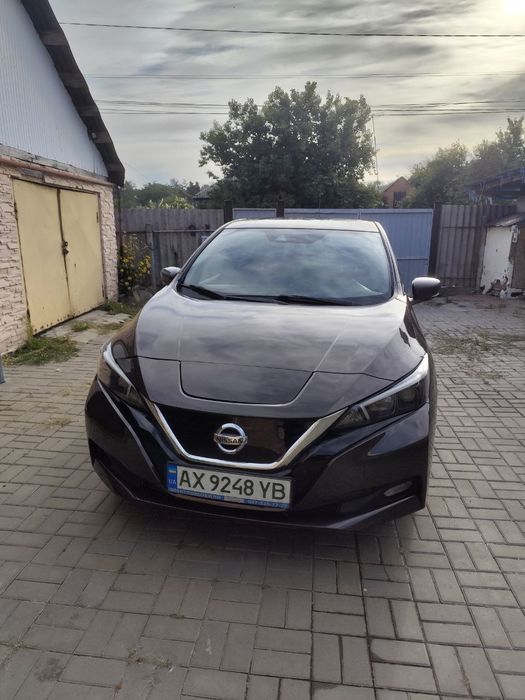 Продам Nissan leaf 2
